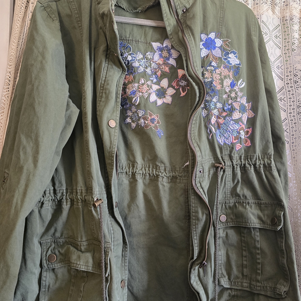 Floral Embroidered Green Jacket